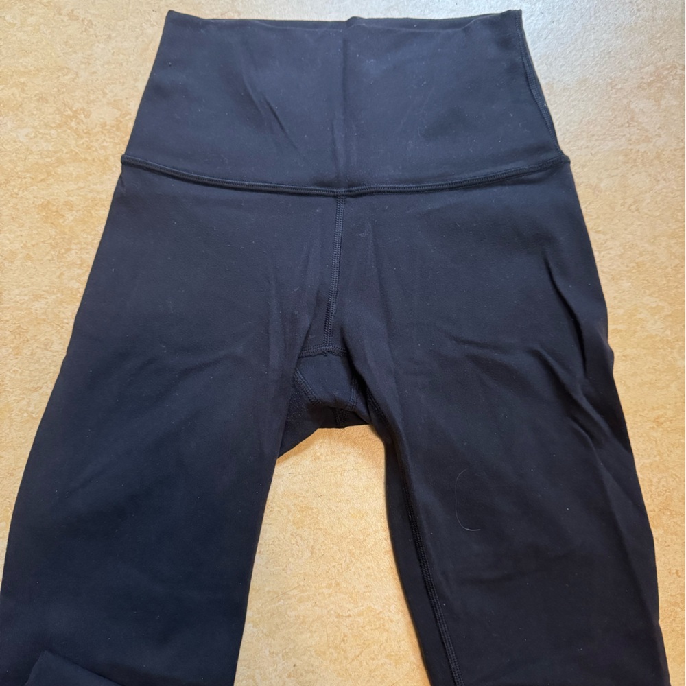 Size 2 Lululemon Wunder Unders